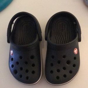 Toddler crocs
